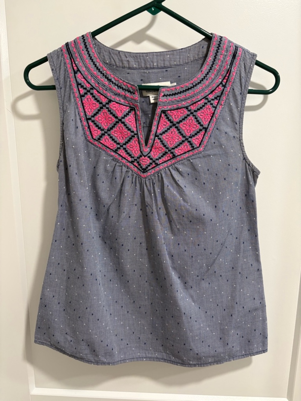 Vineyard Vines Pink Embroidered Yoke Sleeveless Top